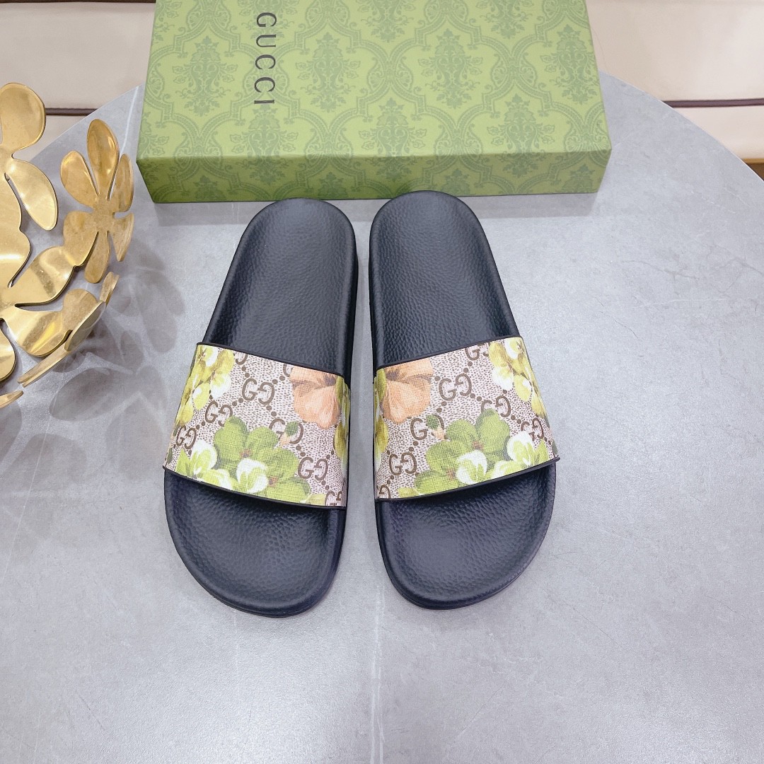 Gvc*1 Men’s GG Pursuit Floral Slider Green For Men 407345