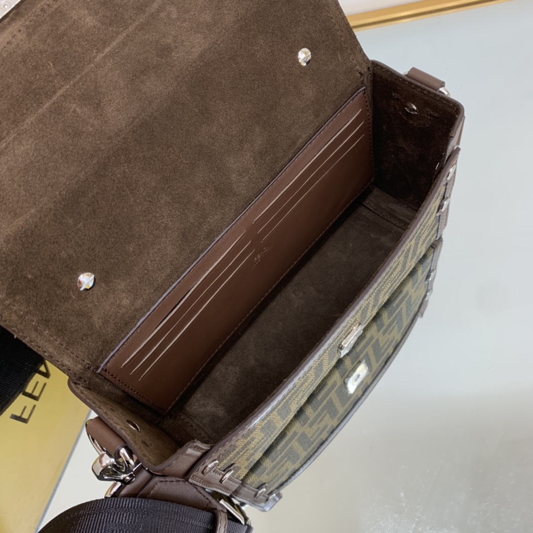 F**di Baguette Soft Trunk Mini Beige Bag For Woman 10cm/4in