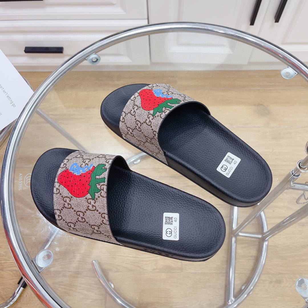 Gvc*1 Women’s GG Svp*me Slides With Gvc*1 Strawberry Black And Gray For Women 408508 G2200