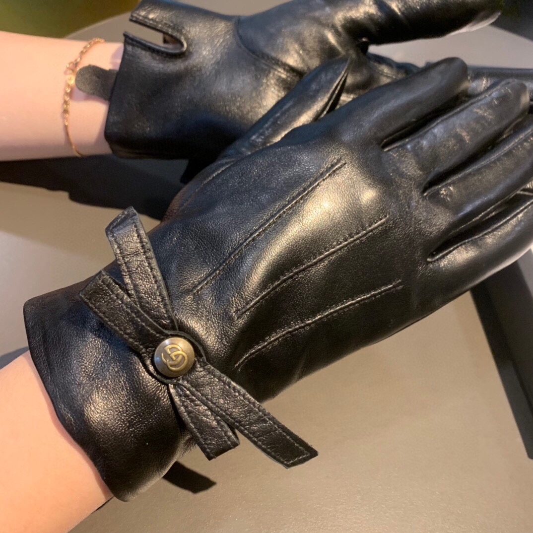 Gvc*1 Gloves With Signature Double G Motif In Black