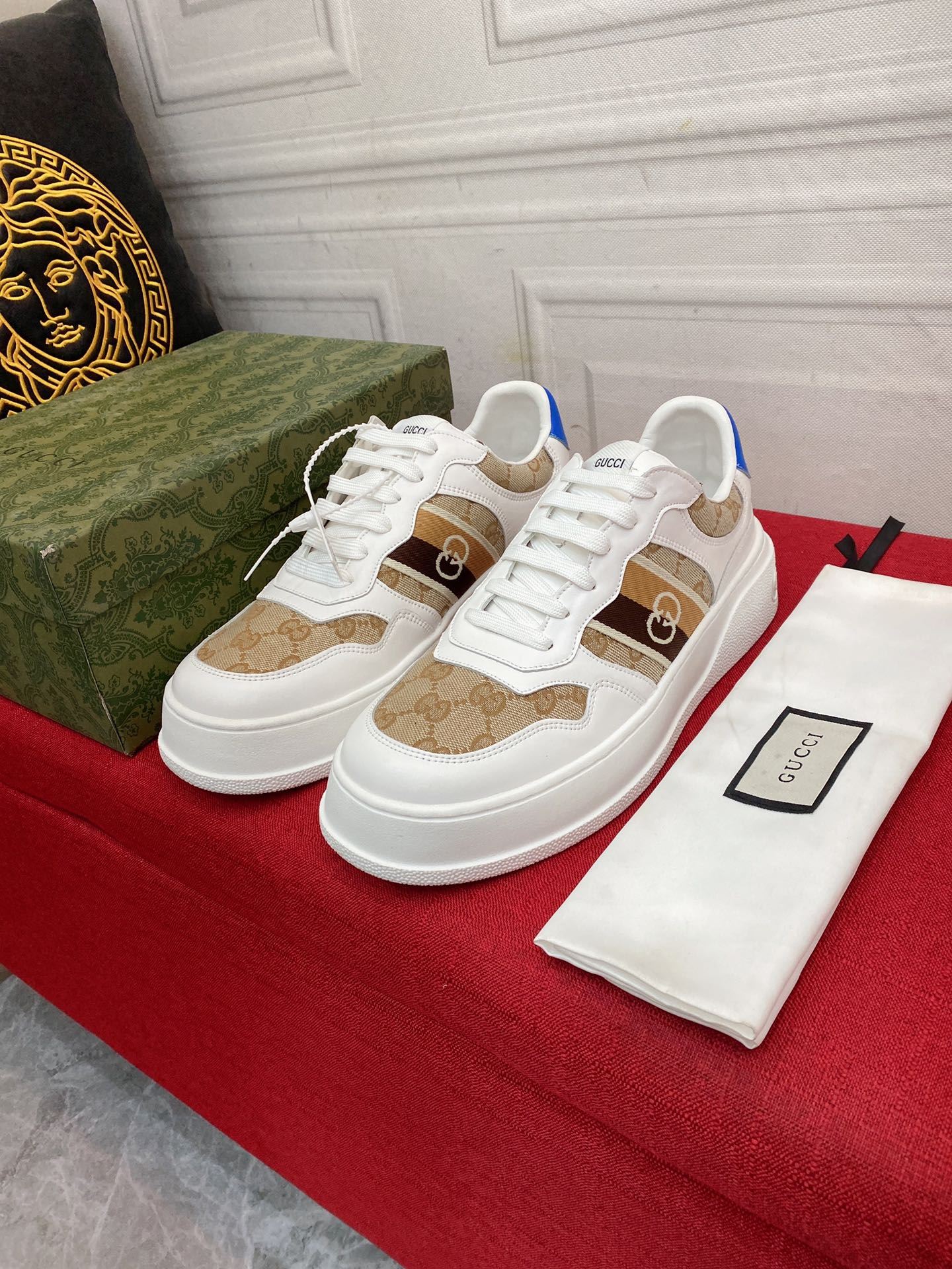 Gvc*1 Men’s GG Sneaker With Web White And Beige For Men 669698