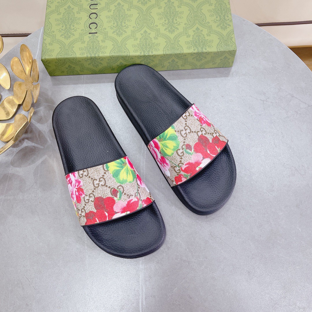Gvc*1 Women’s Slides Bloom Print Red For Women 408508 G2200 8919