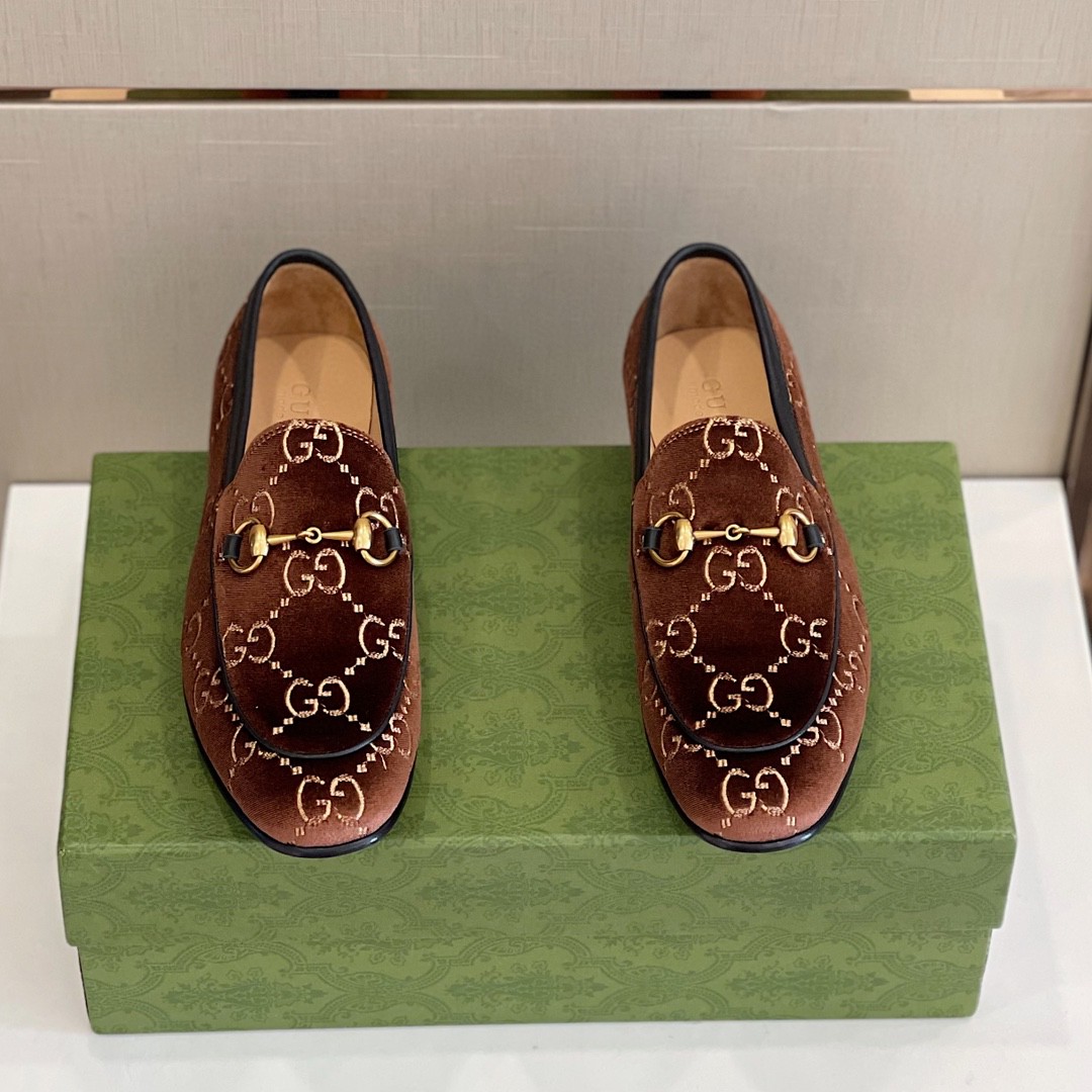 Gvc*1 Men’s Jordan GG Velvet Loafer Brown For Men 430088-9JT80-2091