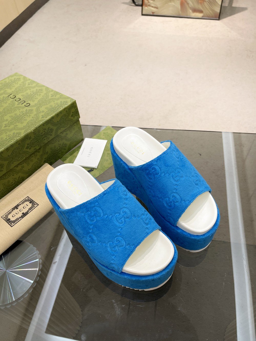 Gvc*1 Women’s GG Platform Sandal Blue For Women GG