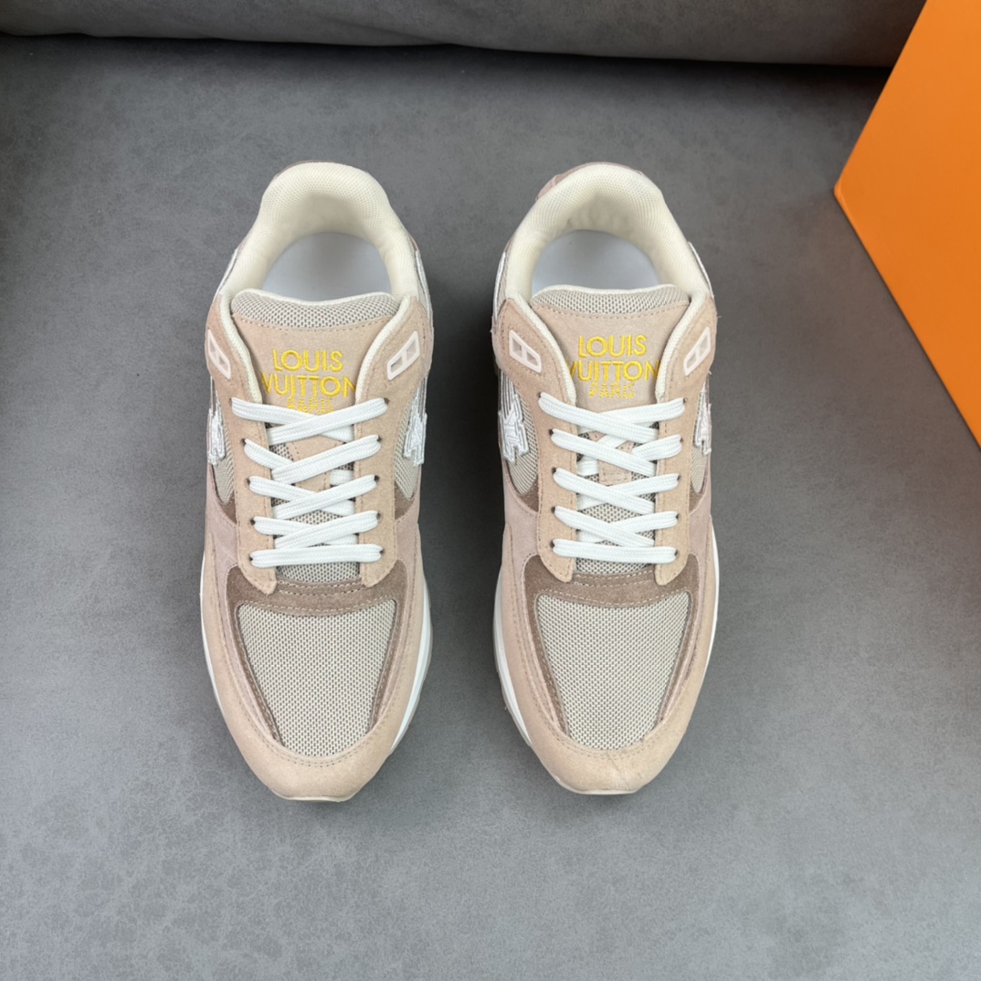L0vis Vvtt0n Run Away Sneaker Beige For Men LV 1AA6N9