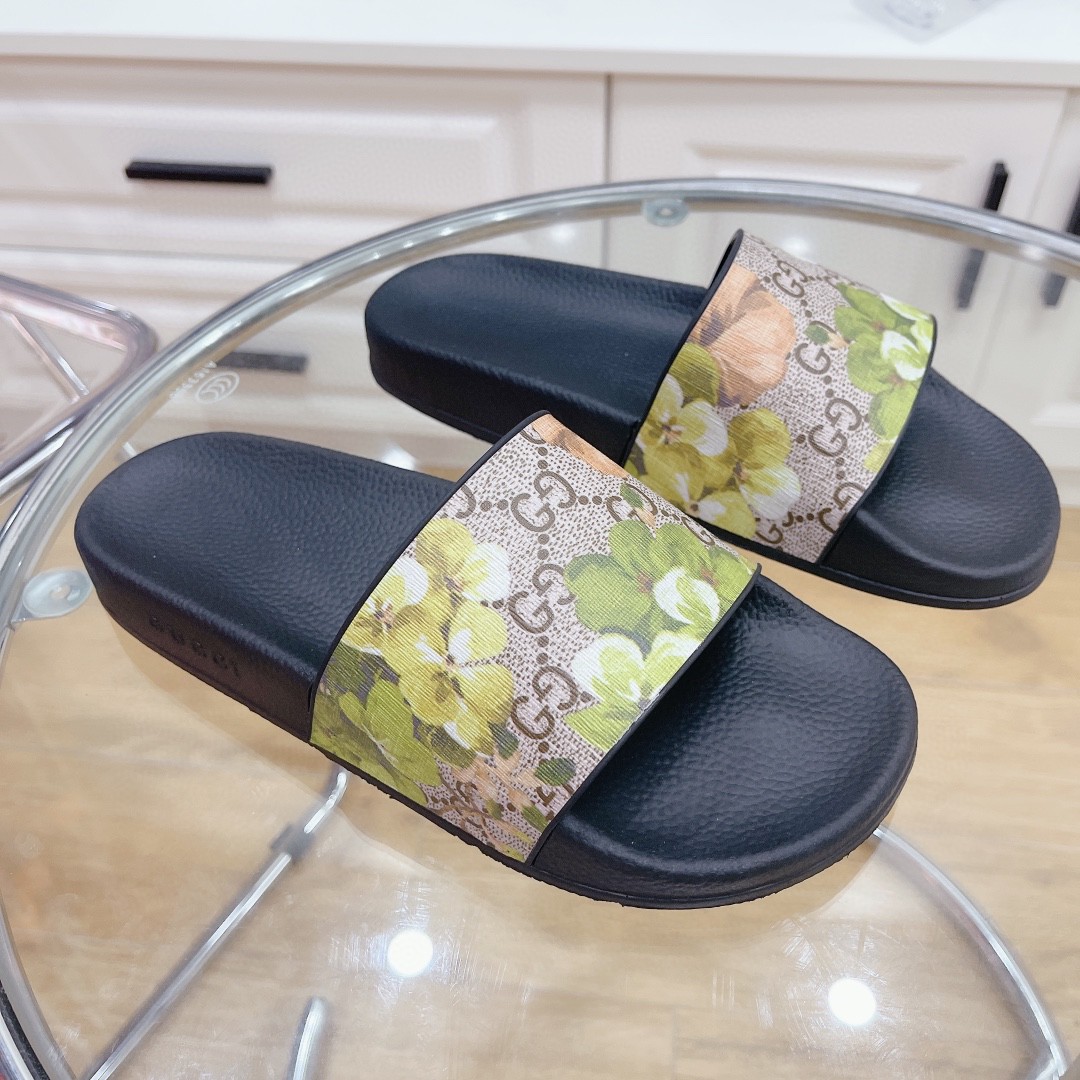 Gvc*1 Men’s GG Pursuit Floral Slider Green For Men 407345