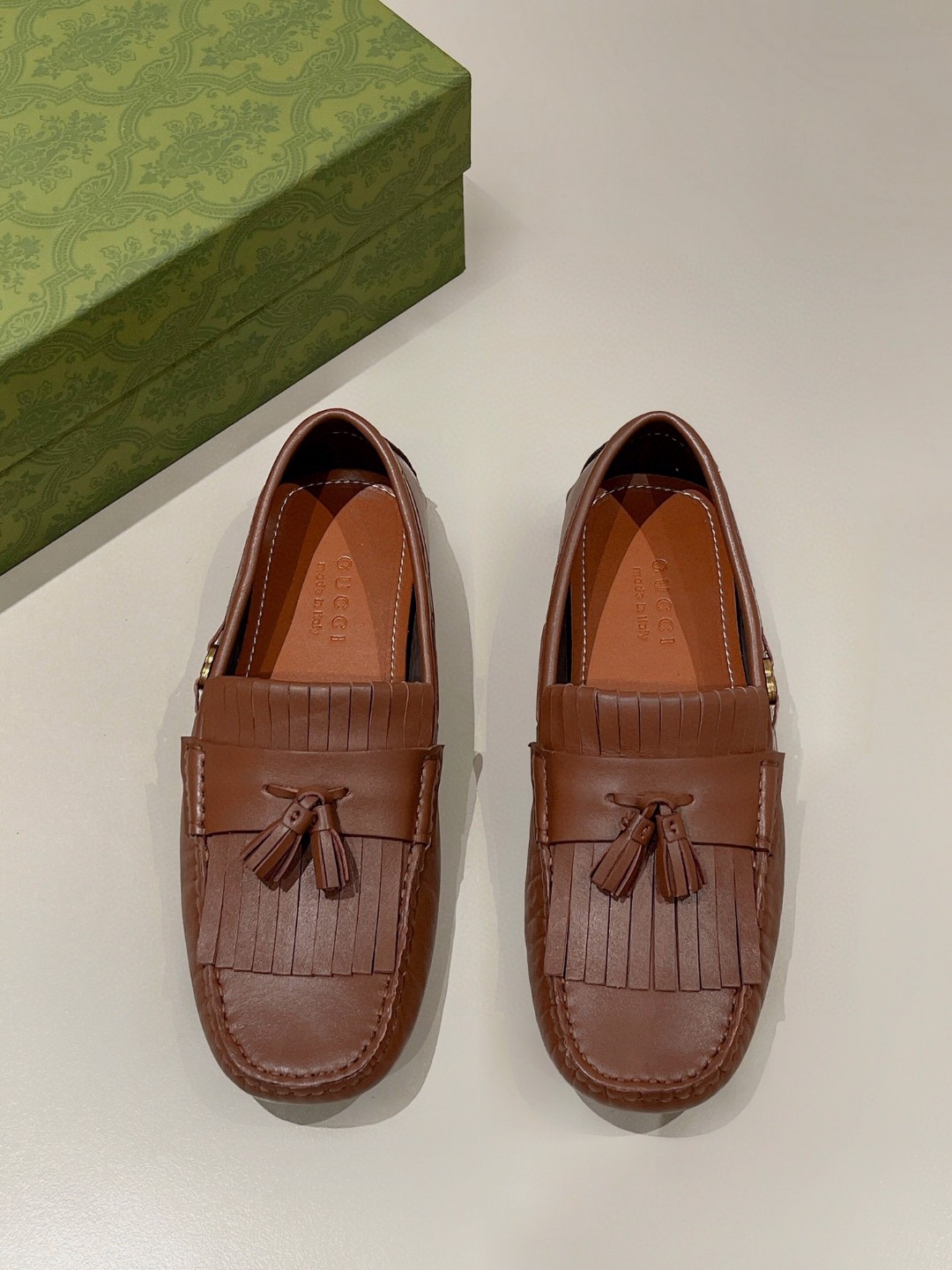 Gvc*1 Men’s Loafer With Driver Interlocking G Brown For Men 624699
