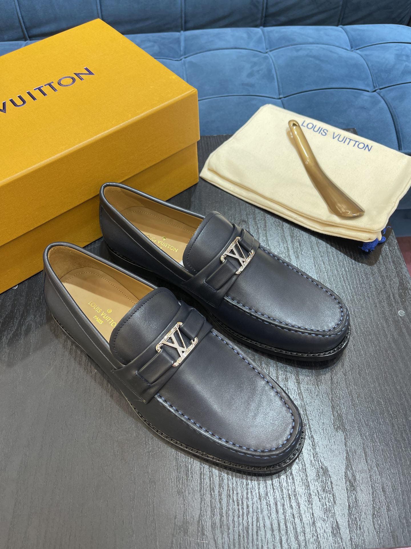 L0vis Vuittion Major Loafer Blue For Men LV 1A9HHI