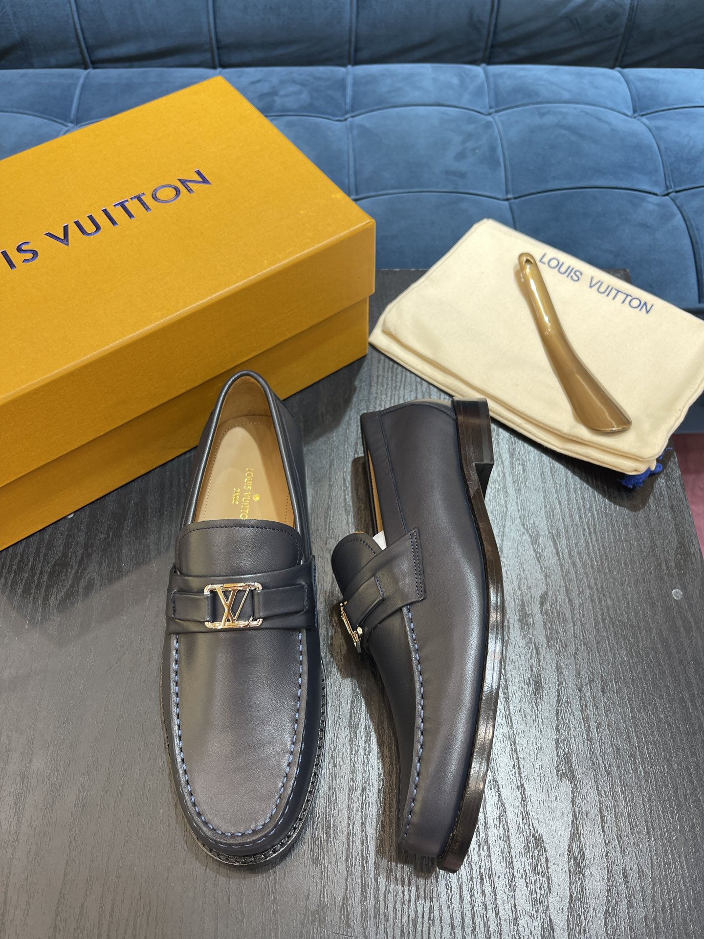 L0vis Vuittion Major Loafer Blue For Men LV 1A9HHI