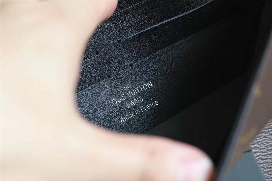 L0vis Vvtt0n S Lock A4 Pouch Monogram Macassar Canvas For Men, Men’s Bags, Shoulder And Crossbody Bags 10.6in/27cm LV M80560