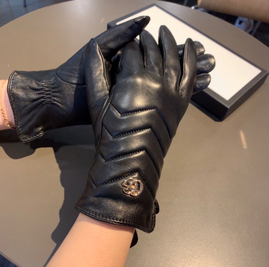 Gvc*1 Gloves With Signature Double G Motif In Black