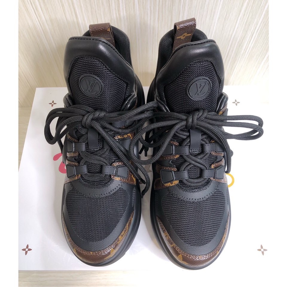 L0vis Vvtt0n Women’s LV Archlight Sneaker Black For Women LV 1A43LO