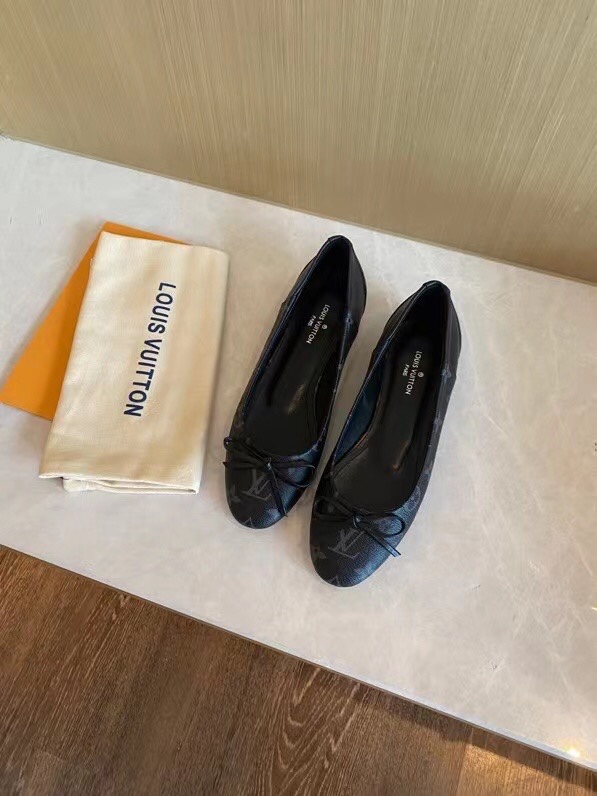 L0vis Vvtt0n Women’s Joy Ballerina Black For Women LV