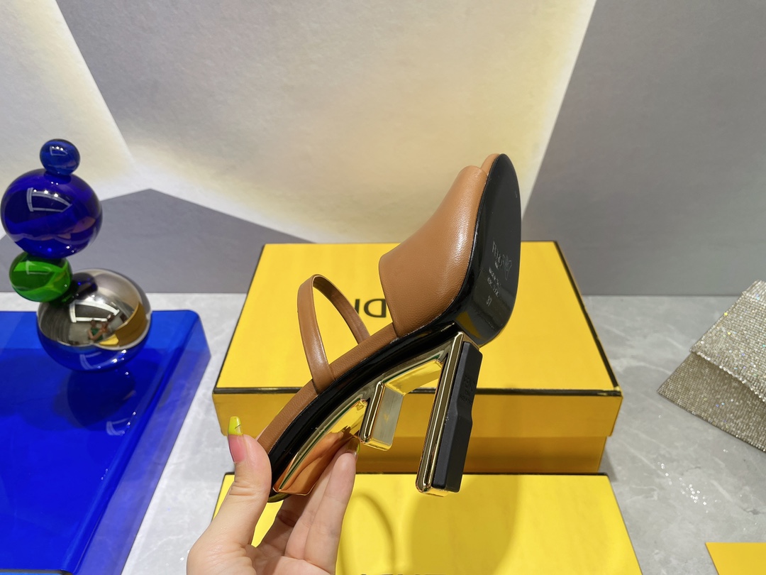 F**di First Brown High-Heeled Sandals For Women 8R8212NA7F148R