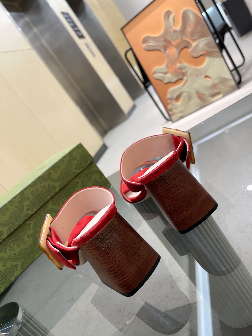 Gvc*1 Women’s Sandal With Bamboo Buckle Red For Women GG‎