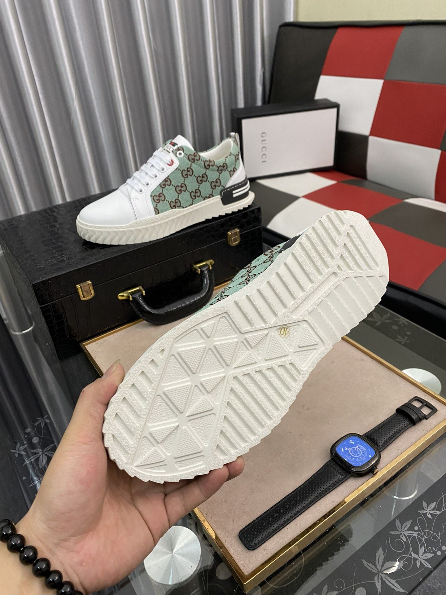 Gvc*1 Men’s GG Ace Sneaker Green And White For Men