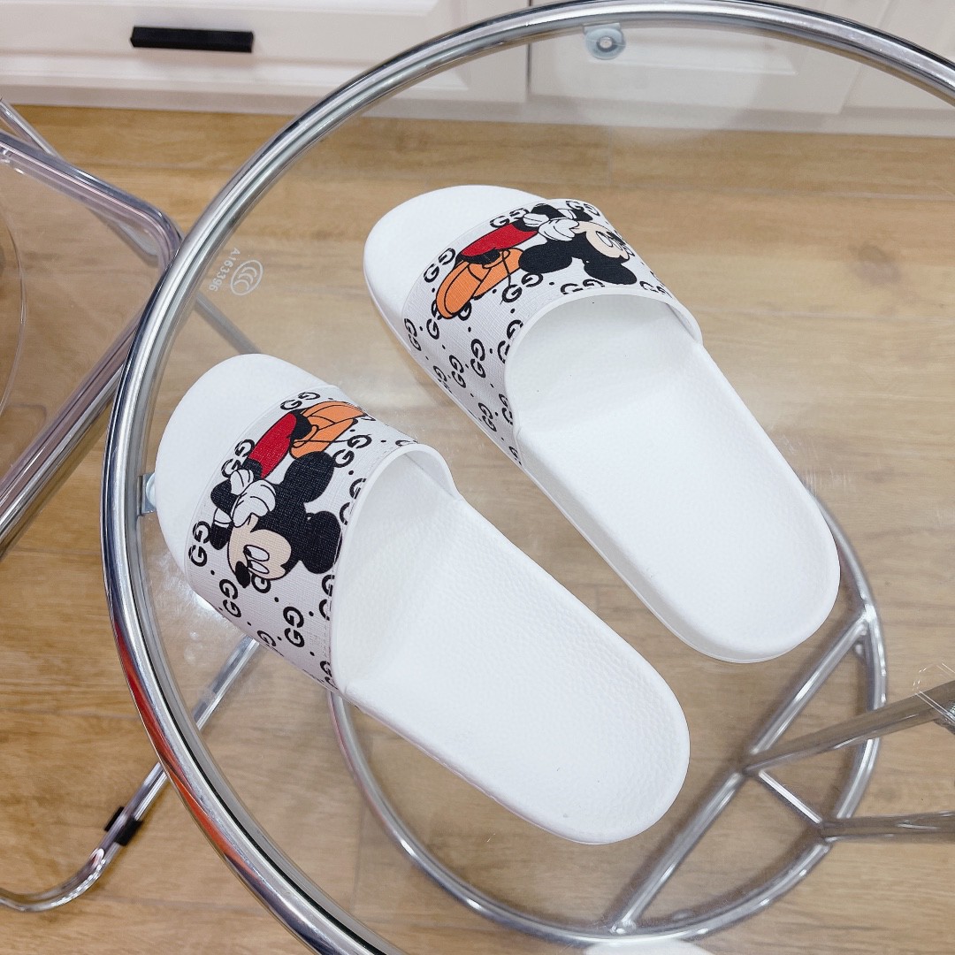 Gvc*1 Women’s GG Slide Sandal With Mickey Mouse White For Women 407345