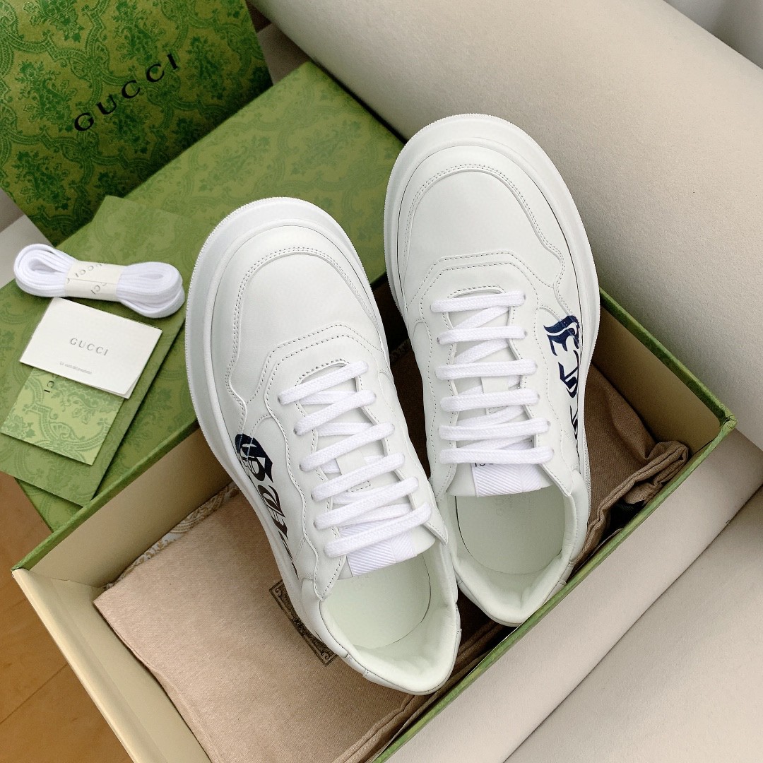 Gvc*1 Men’s Sneaker White With Gvc*1 Print For Men 670408 1XL10