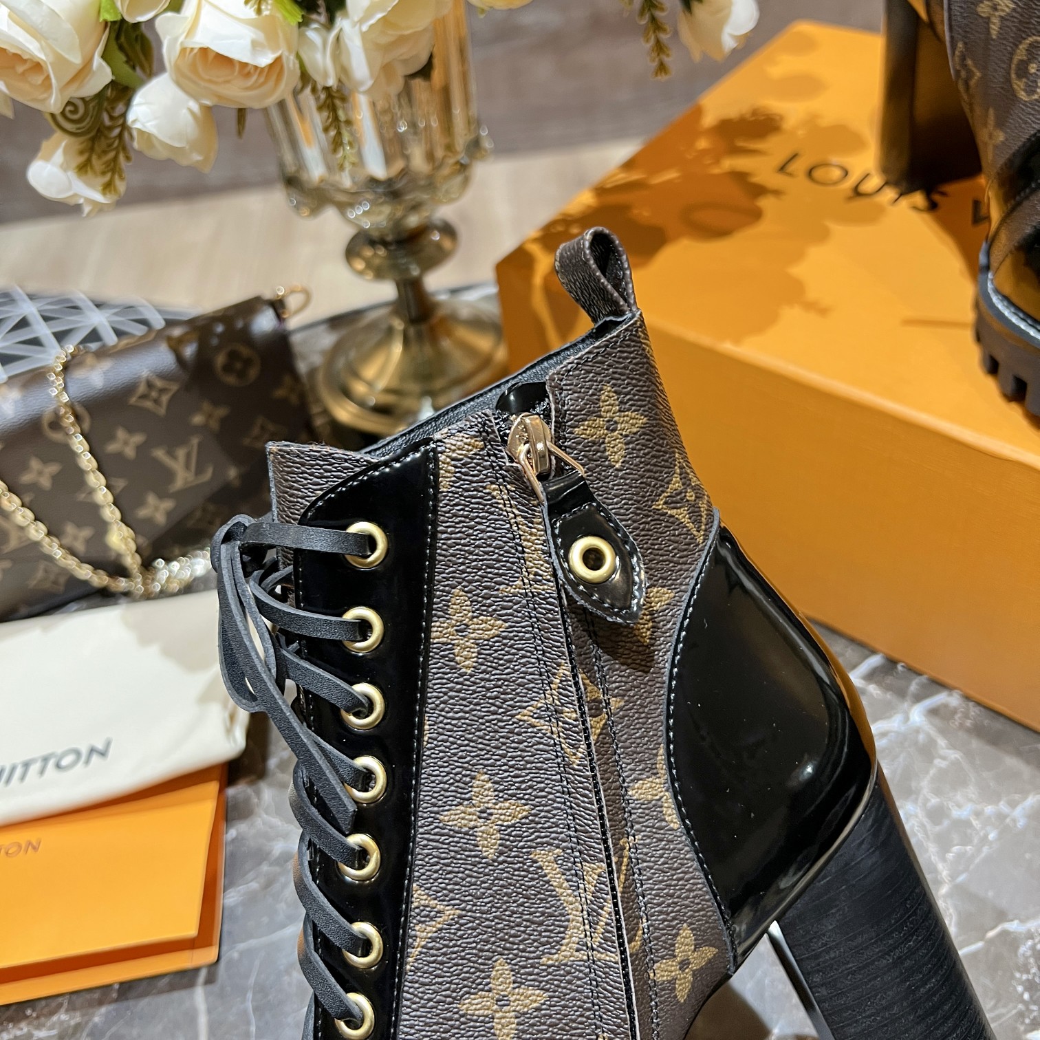 L0vis Vvtt0n Women’s Star Trail Ankle Boots Brown For Women LV