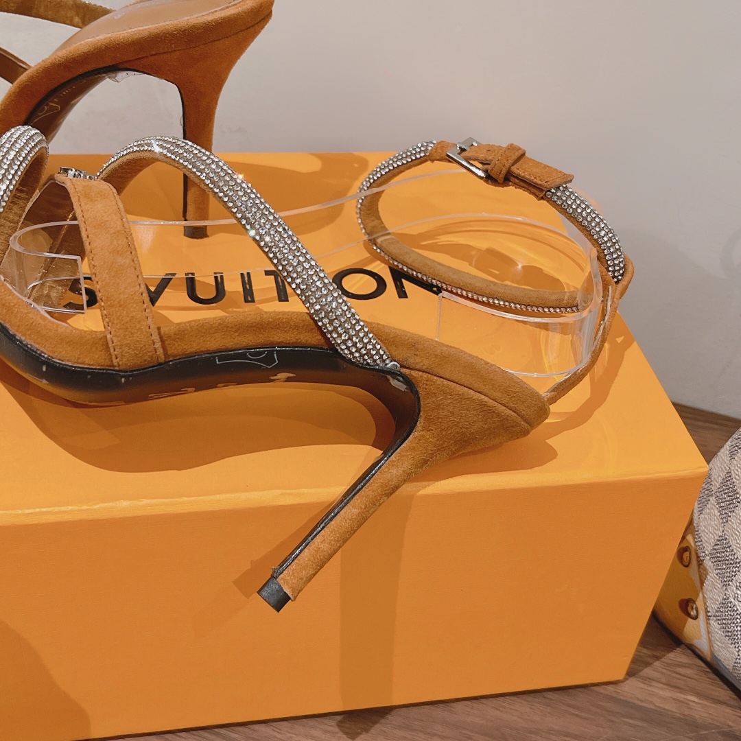 L0vis Vvtt0n Women’s Appeal Sandal Brown For Women LV