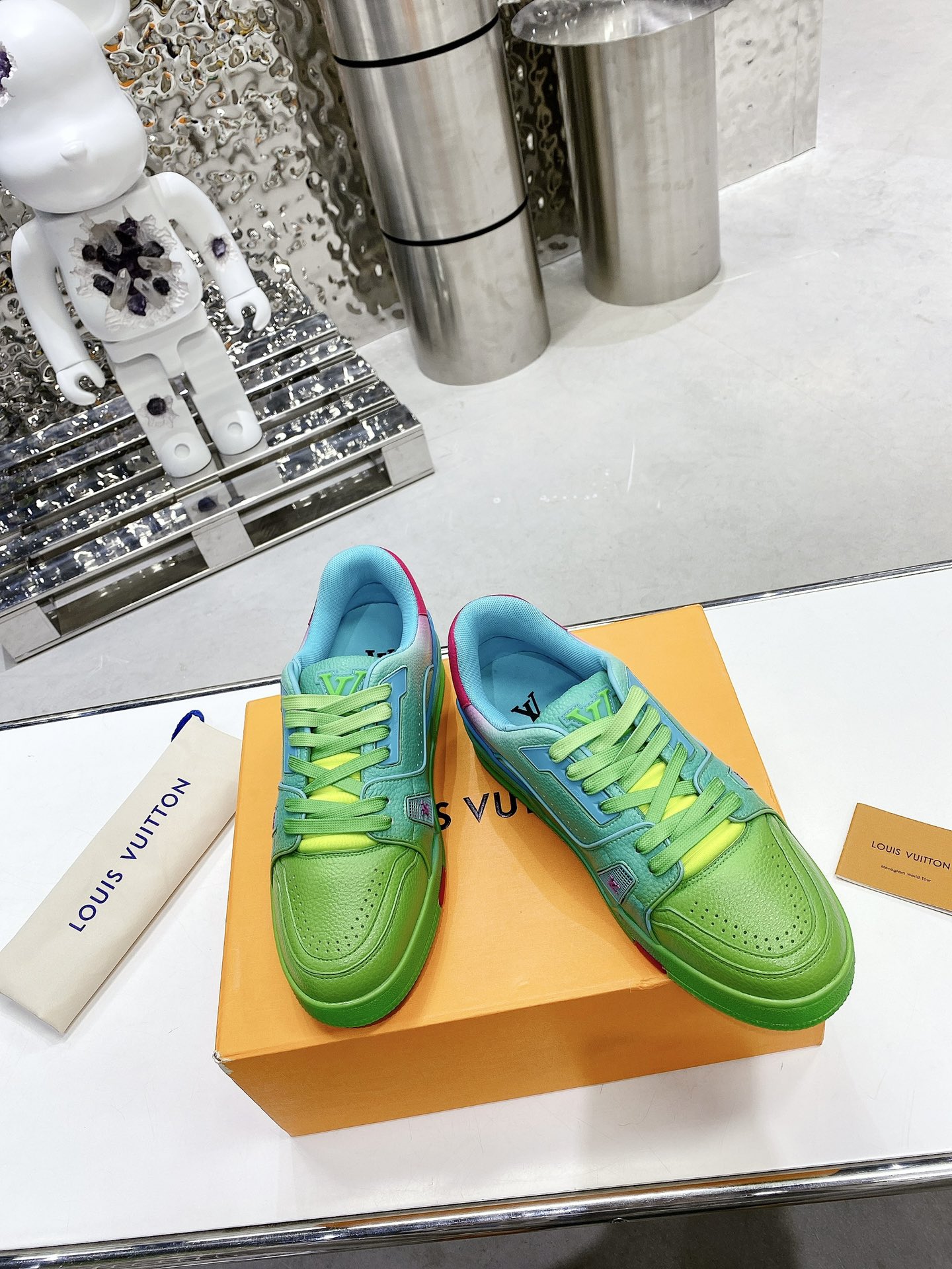 L0vis Vvtt0n Women’s LV Trainers Multicolor For Women LV