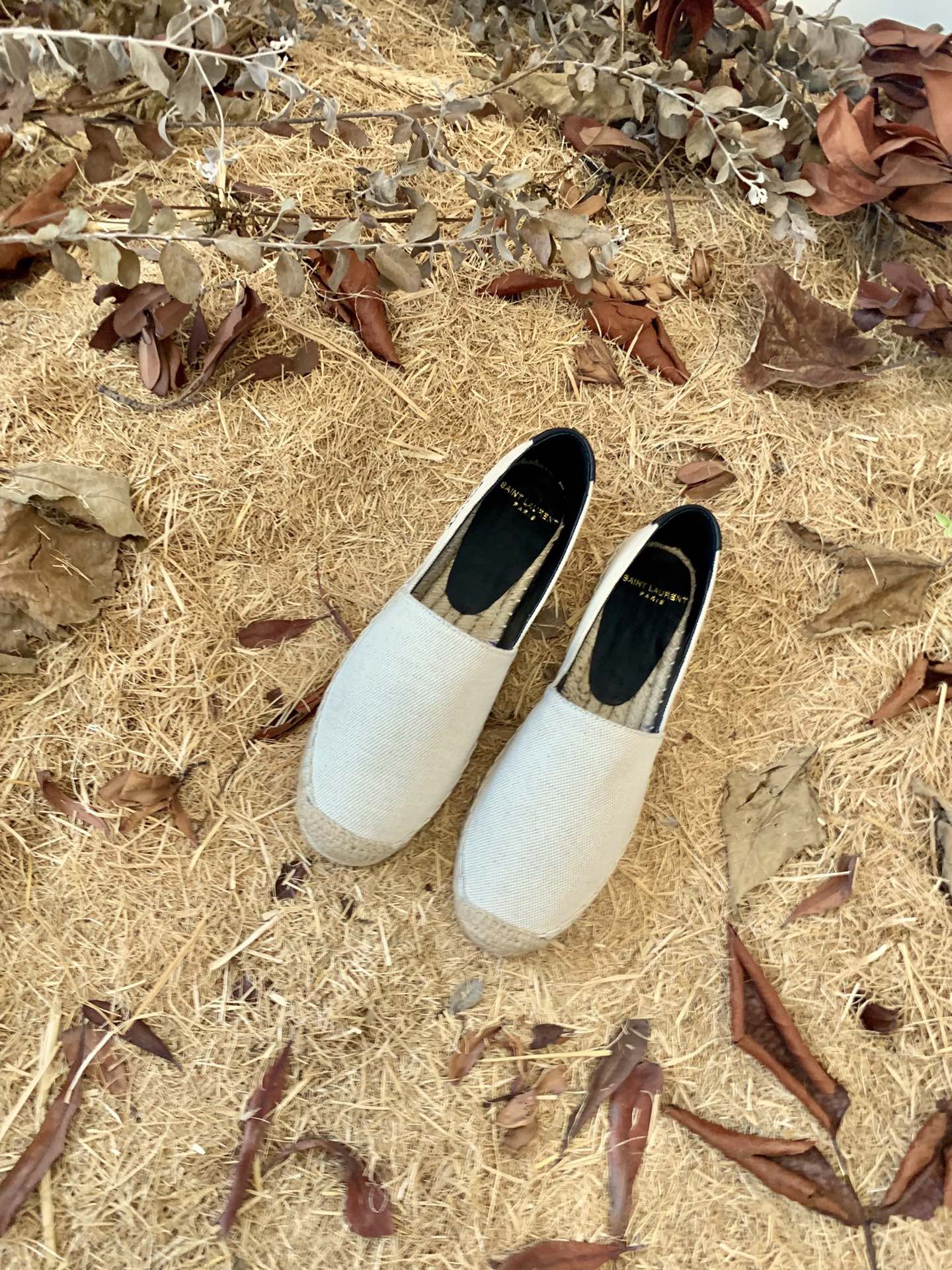 Sa1nt Lau*nt Women’s Sa1nt Lau*nt Embroidered Espadrilles White For Women Y51