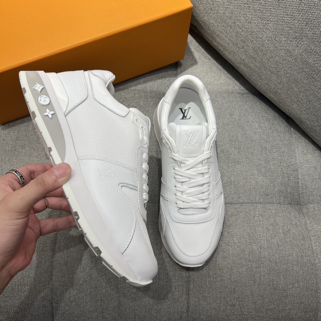 L0vis Vvtt0n Run Away Sneaker White For Men LV