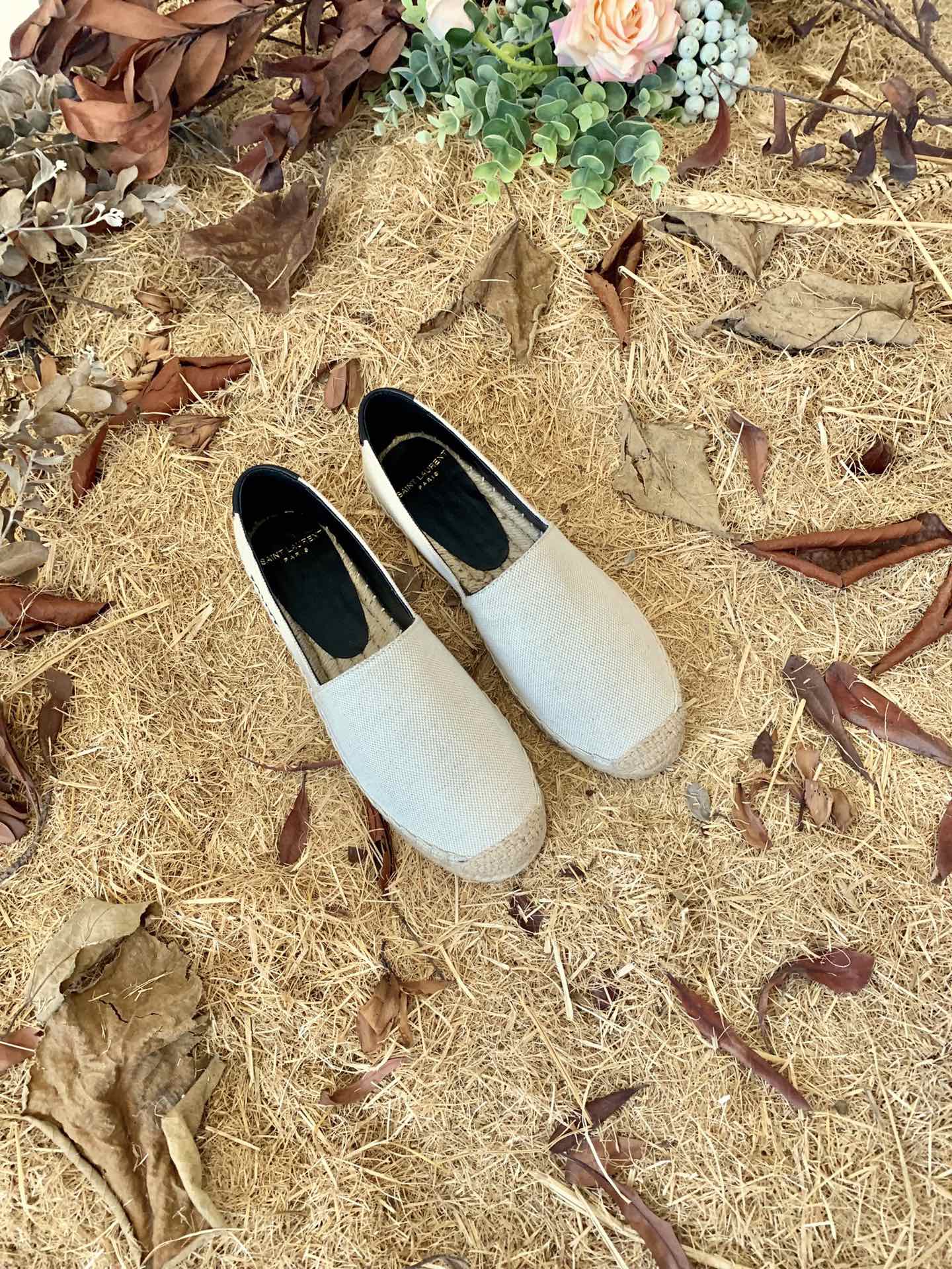 Sa1nt Lau*nt Women’s Sa1nt Lau*nt Embroidered Espadrilles White For Women Y51