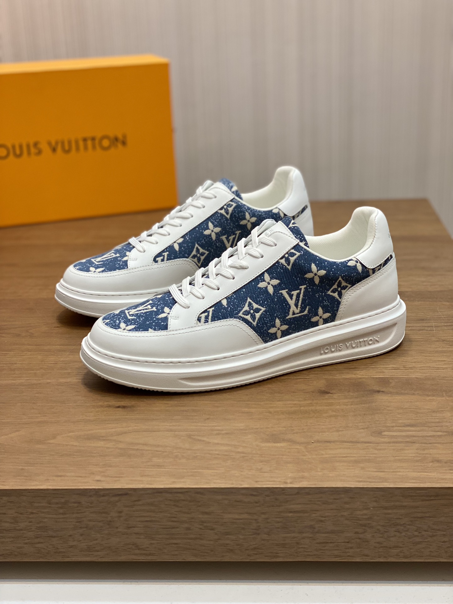 L0vis Vuittion Beverly Hills Sneaker Blue For Men LV