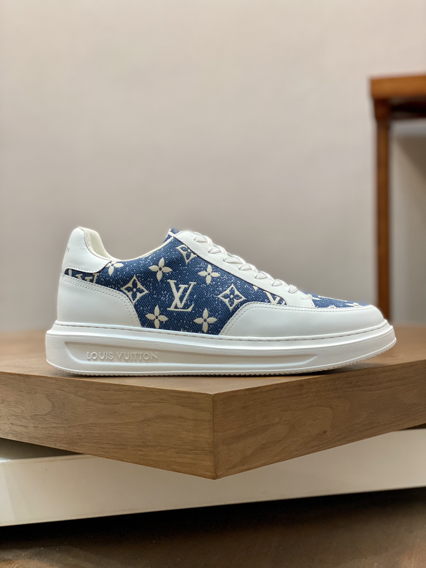L0vis Vuittion Beverly Hills Sneaker Blue For Men LV