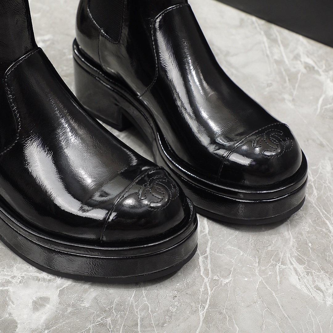 Ch**el Women’s Ankle Boots Bright Black For Women 1.6in/4cm