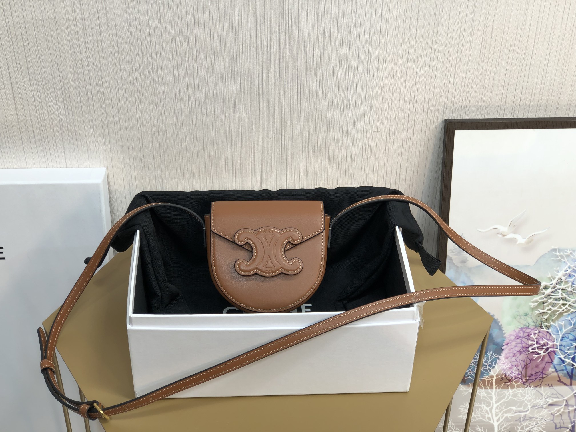 Ce1i*e Mini Besace Cuir Triomphe Brown For Women 4in/11cm 10J303DPQ.04LU