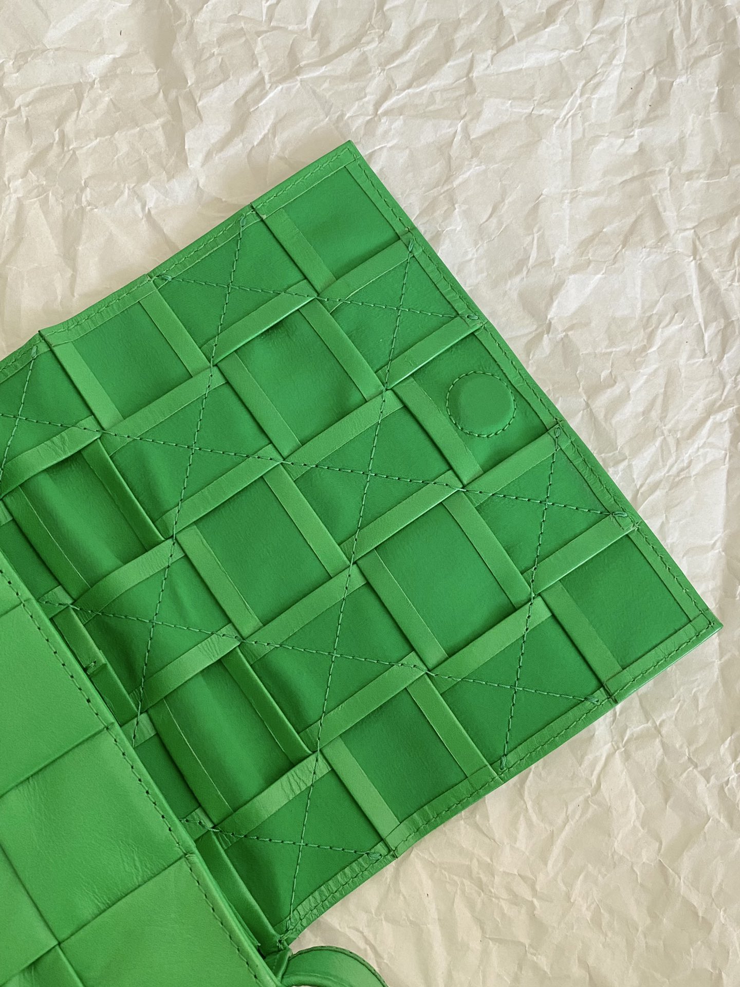 B0tt*ga Ven*ta Padded Cassette Belt Bag Green, For Women, Women’s Bags 7in/18cm 710075VCQR13724