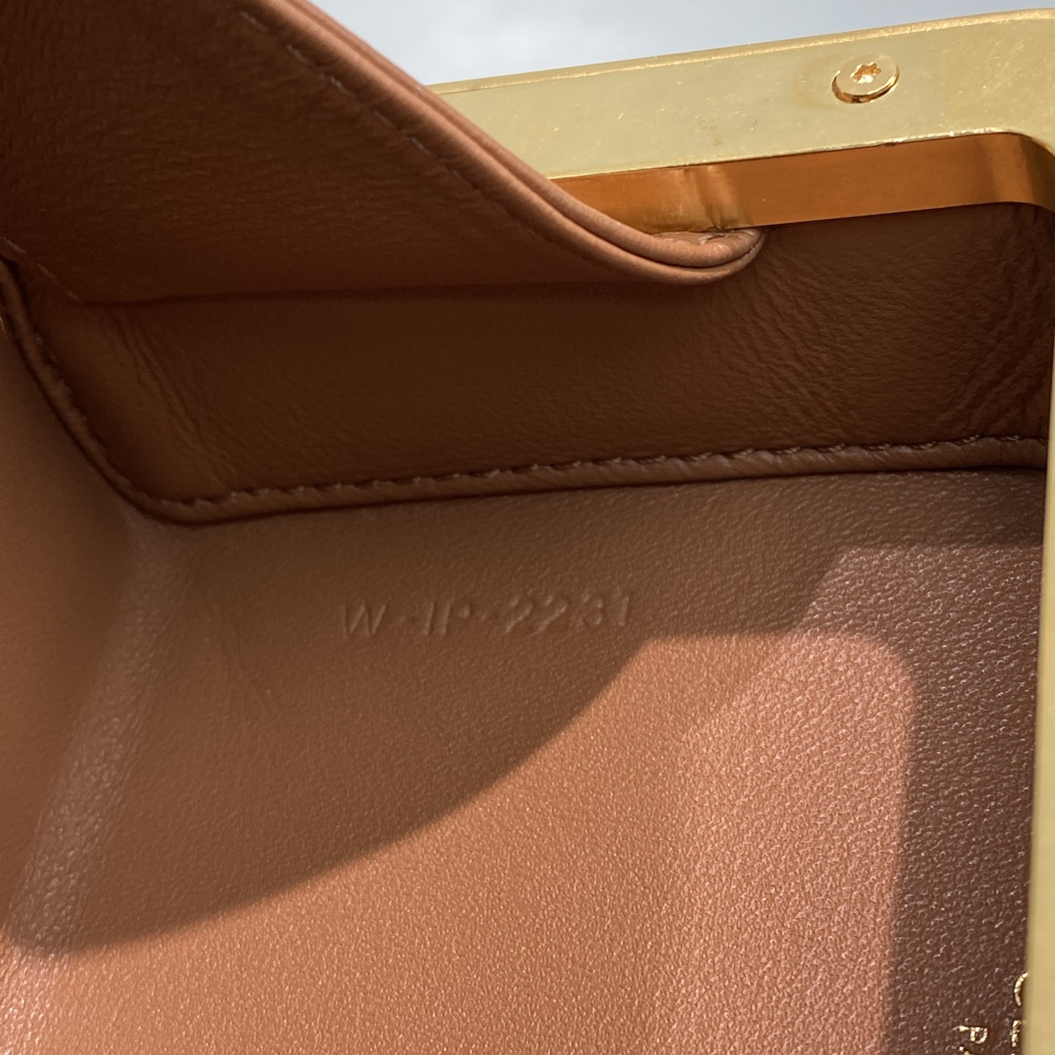 Ce1i*e Triomphe Minaudiere Black For Women 4in/10cm