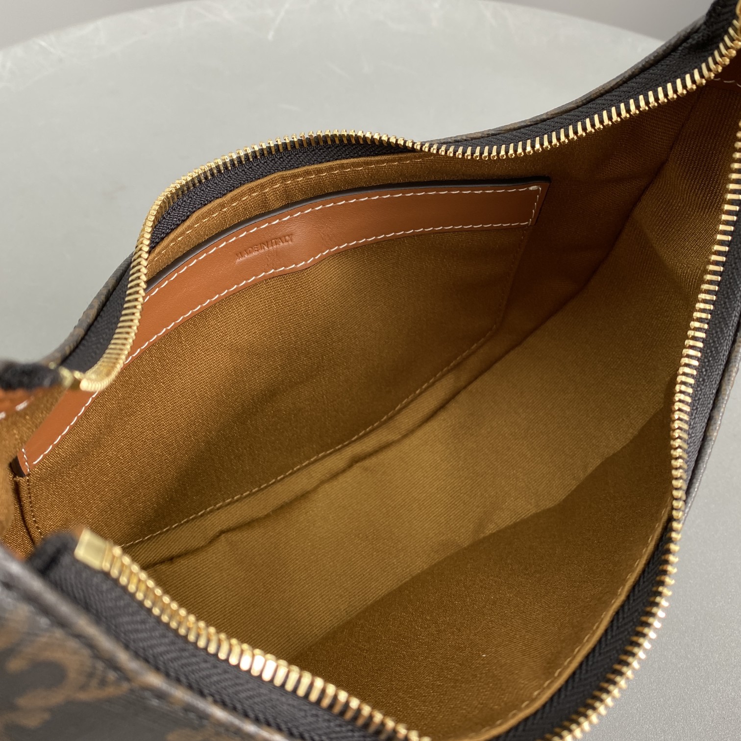 Ce1i*e Ava Bag In Triomphe Canvas Brown For Women 9in/23.5cm 193952BZJ.04LU