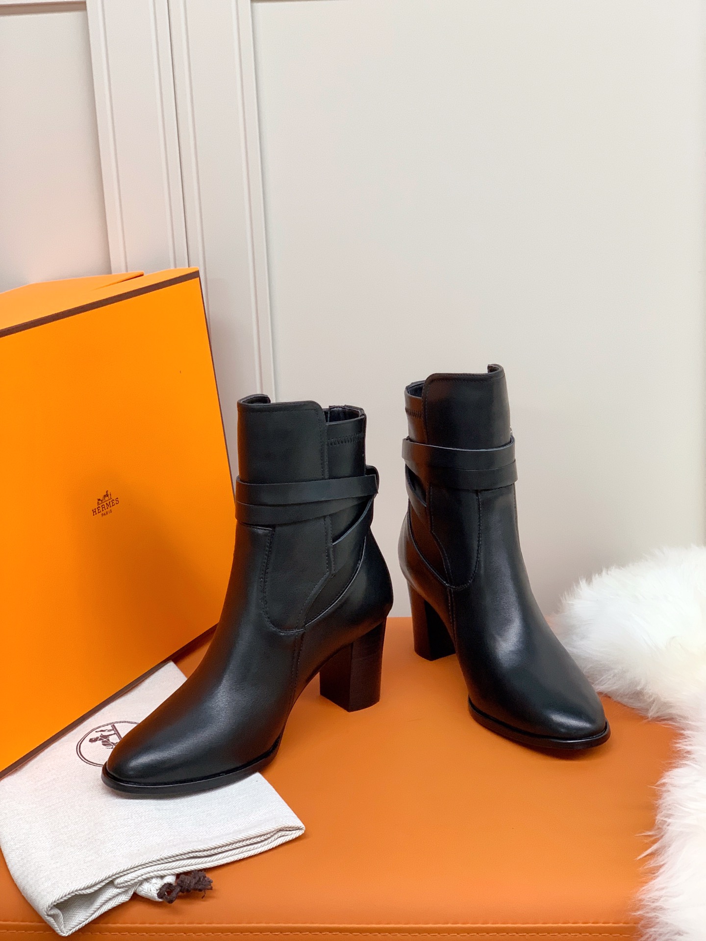 H**me5 Frenchie 70 Ankle Boots Black For Women 2.8in/7cm