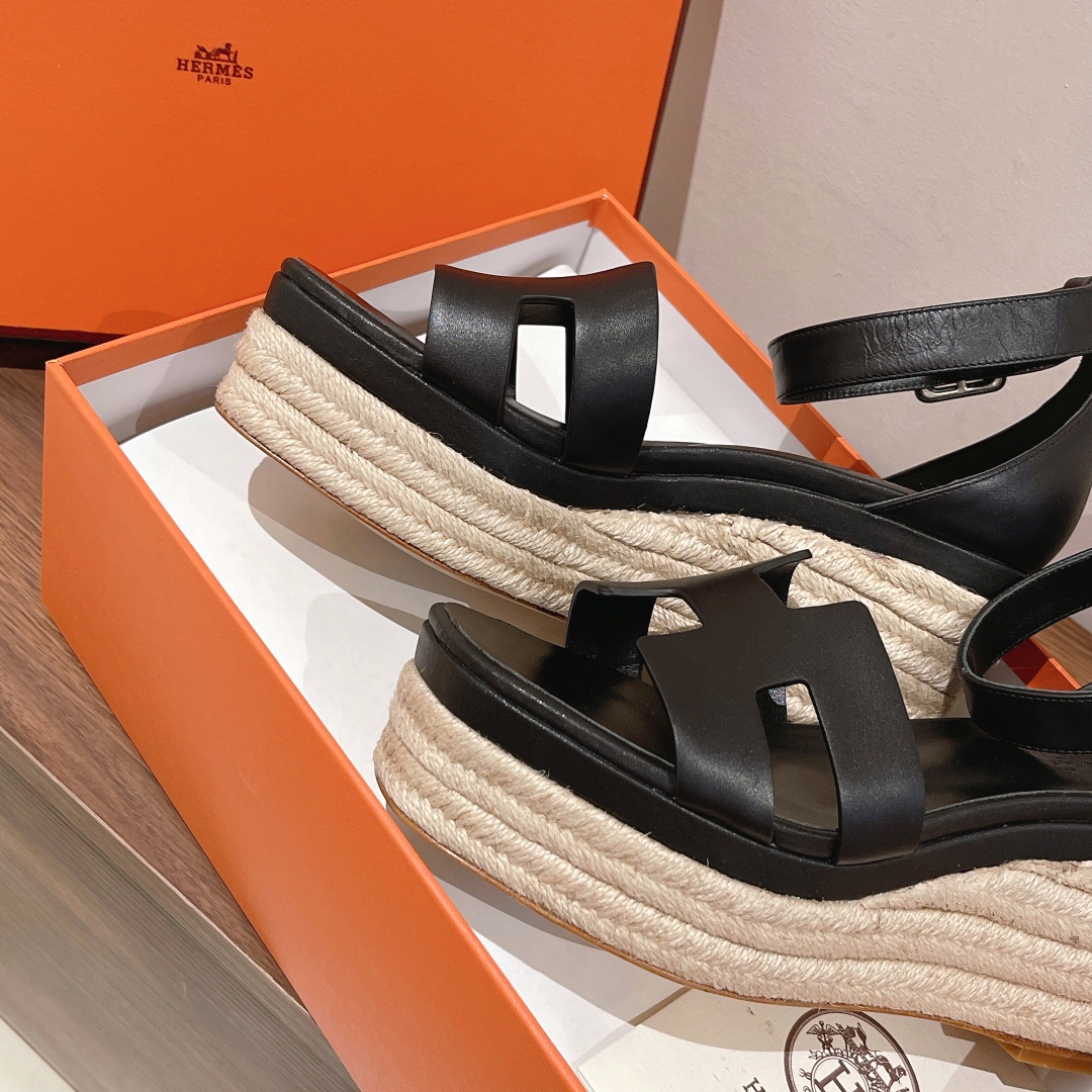 H**me5 Doll 40 Espadrilles Black For Women 1.6in/4cm