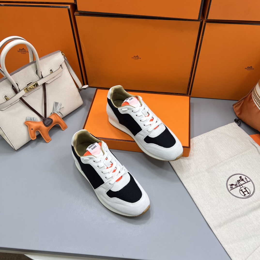 H**me5 Escape Trainers Black For Men