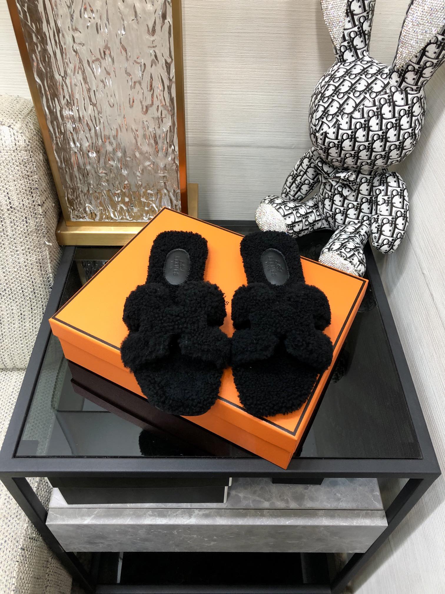 H**me5 Oran Sandal Black For Women