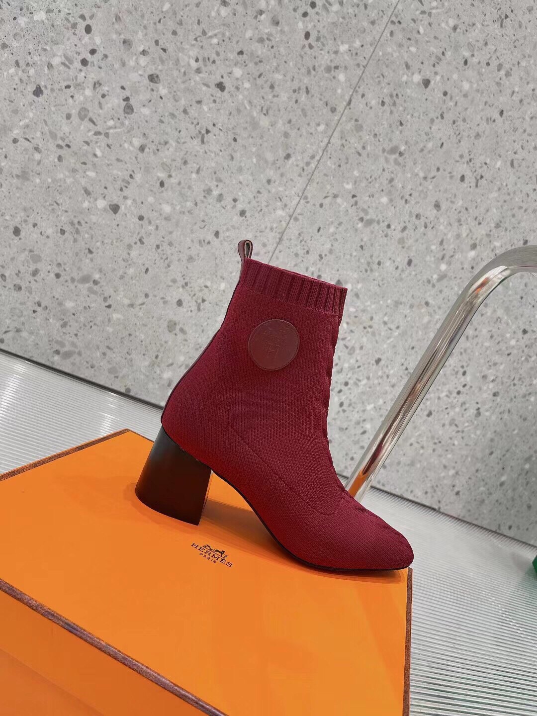 H**me5 Volver 60 Ankle Boots Red For Women 2.4in/6cm