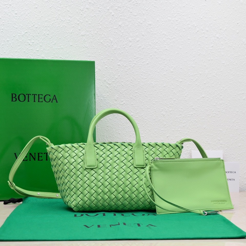 B0tt*ga Ven*ta Mini Cabat Green , For Women, Women’s Bags 7.9in/20cm