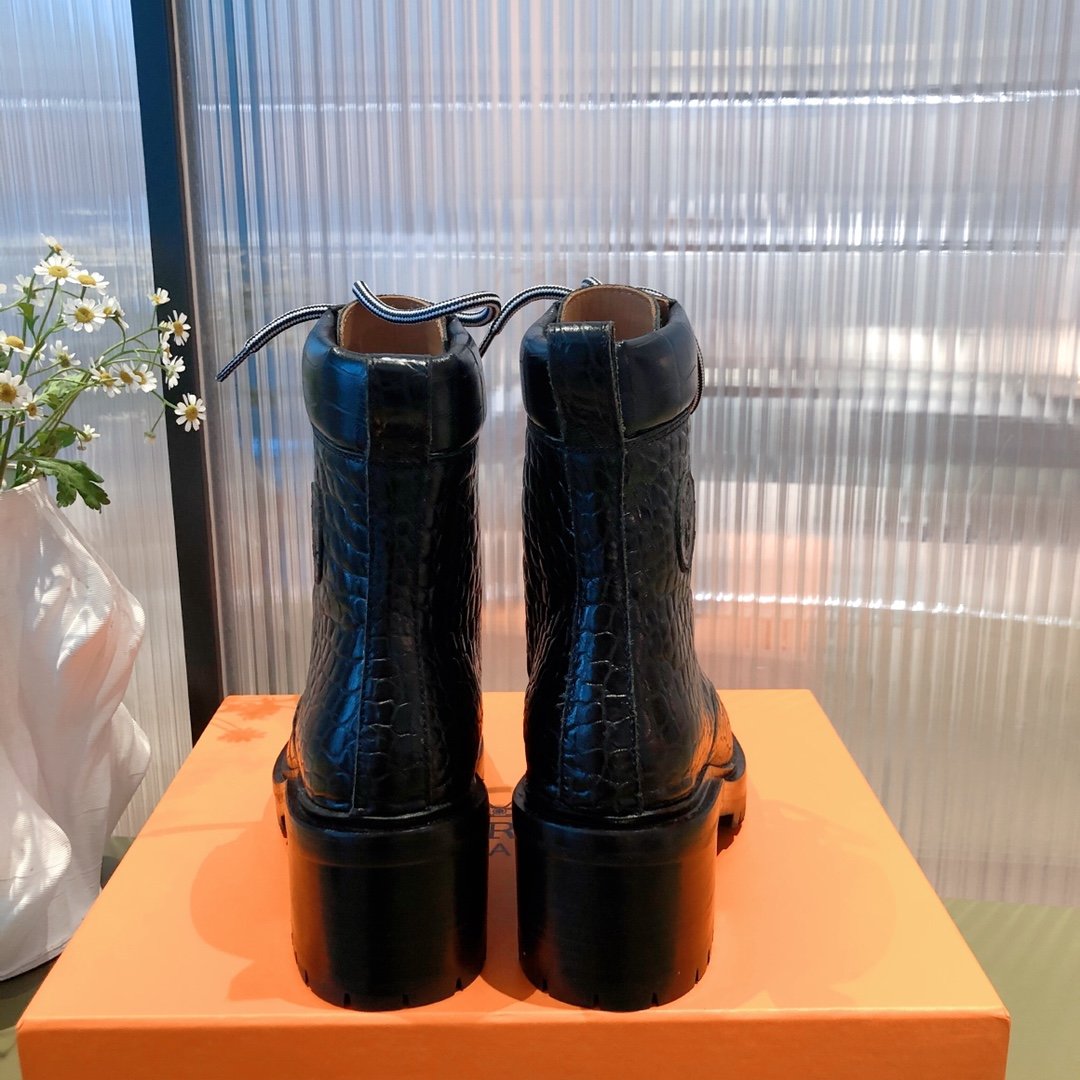 H**me5 Fresh Ankle Boots Black For Women 1.6in/4cm