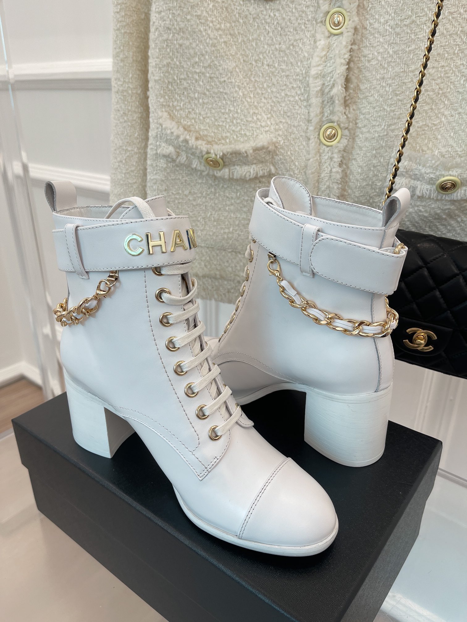 Ch**el Women’s Lace-Up With Chain White For Women 3.7in/9.5cm