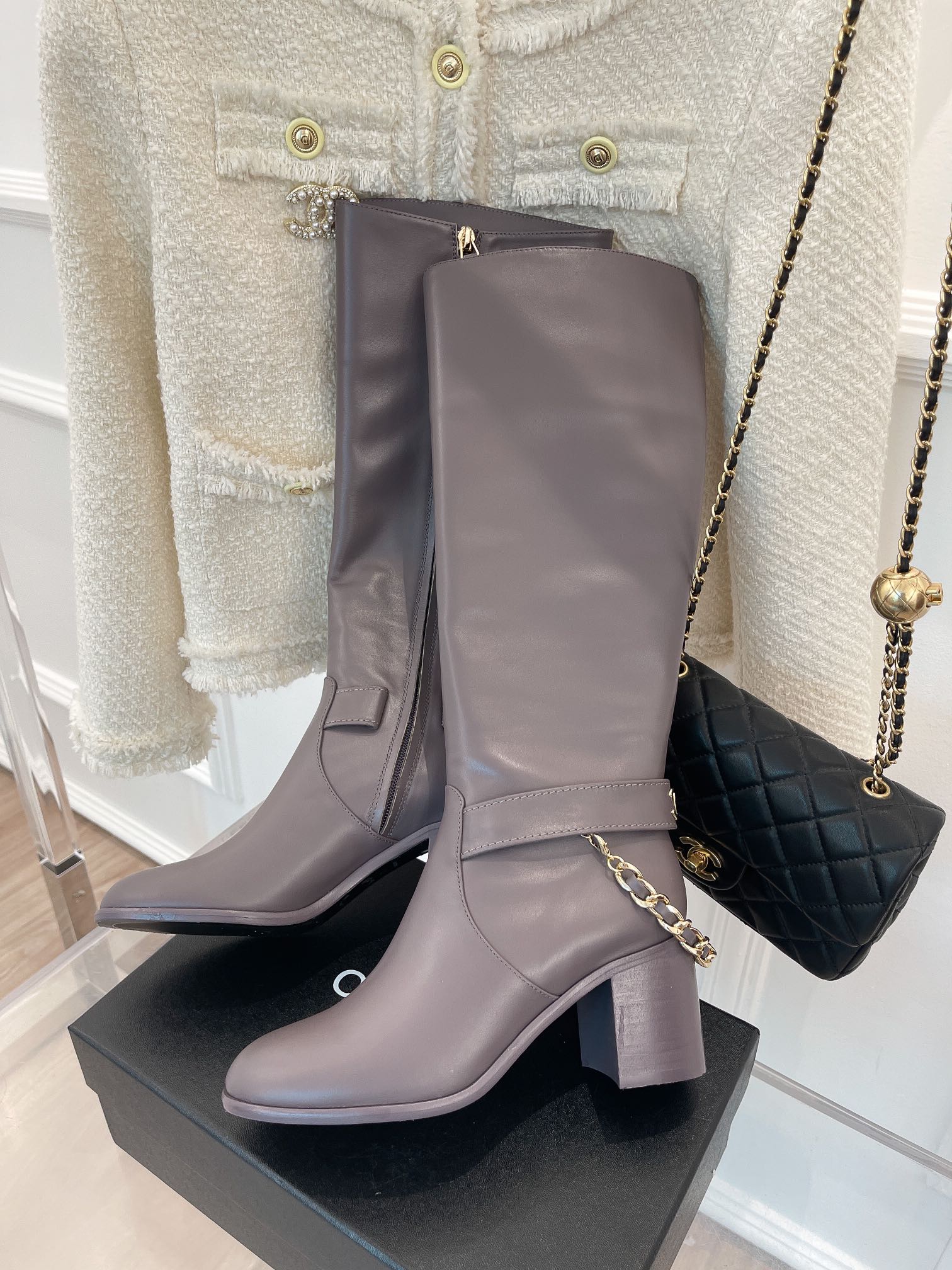 Ch**el Women’s High Boots With Chain Light Violet For Women 3.7in/ 9.5cm